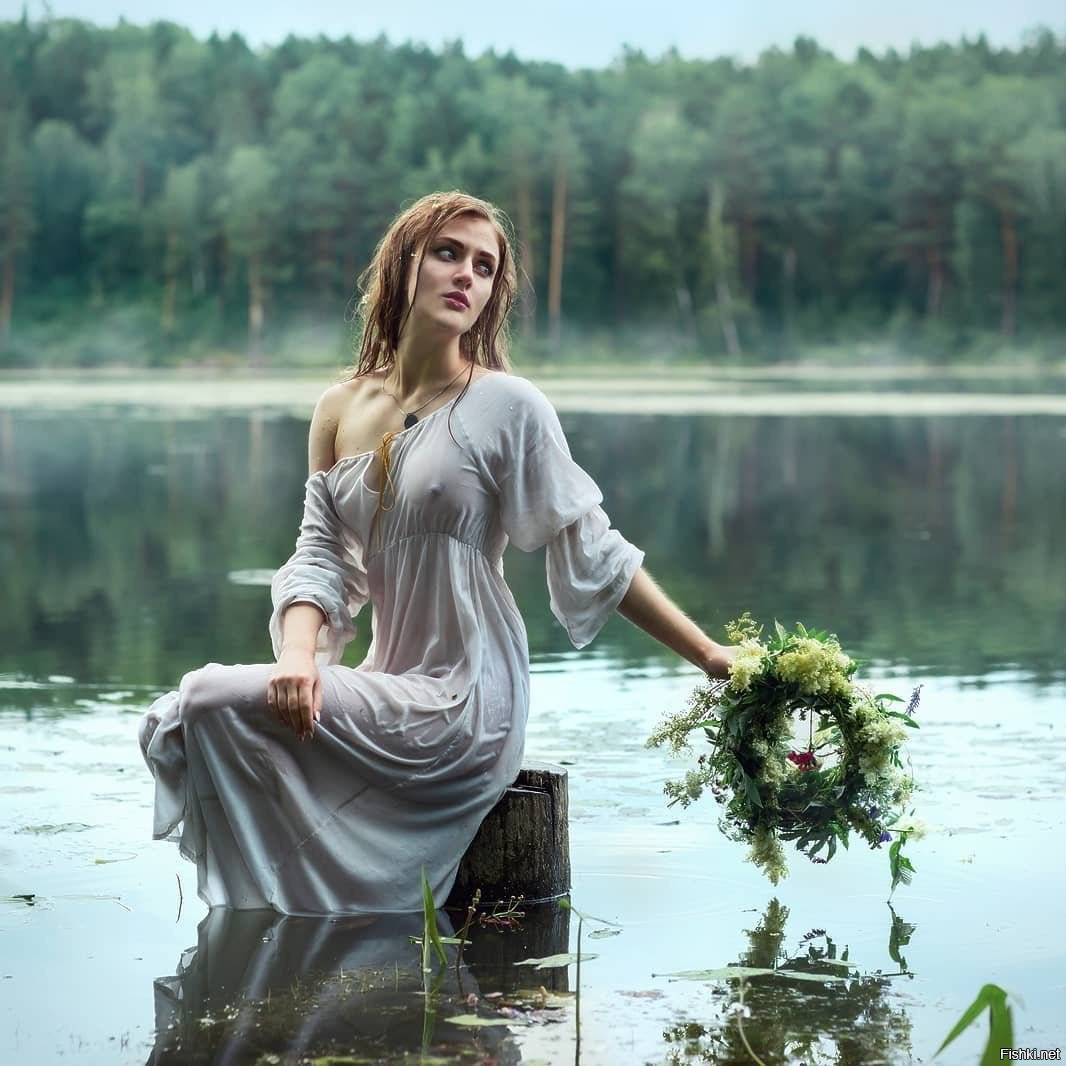 Beautiful girl Slavic women in Kum